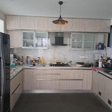 Brigade Orchards Hotel Devanahalli Екстериор снимка
