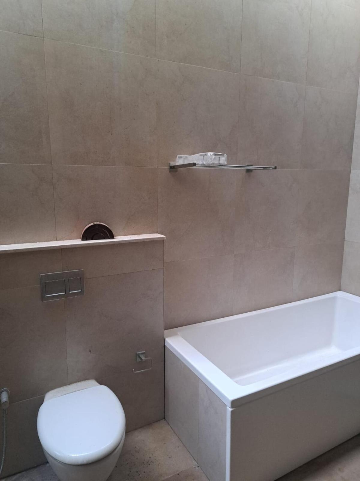 Brigade Orchards Hotel Devanahalli Екстериор снимка